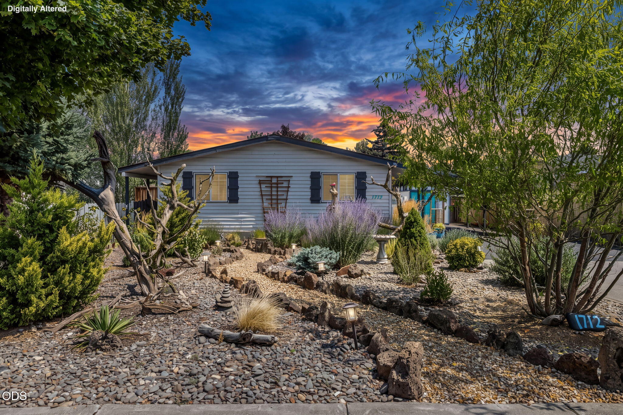 1712 NW Elm Court