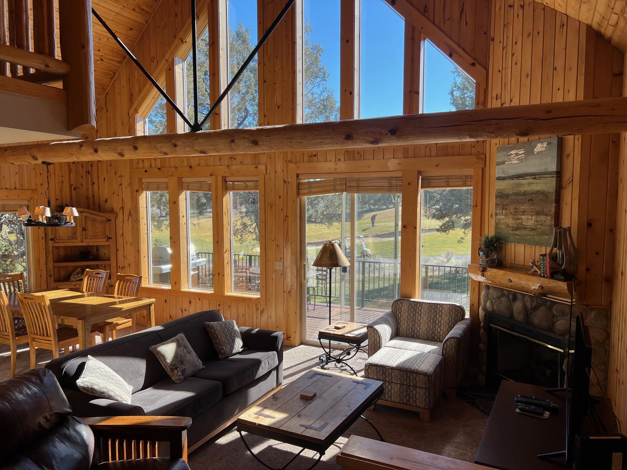 Eagle Crest - Residential