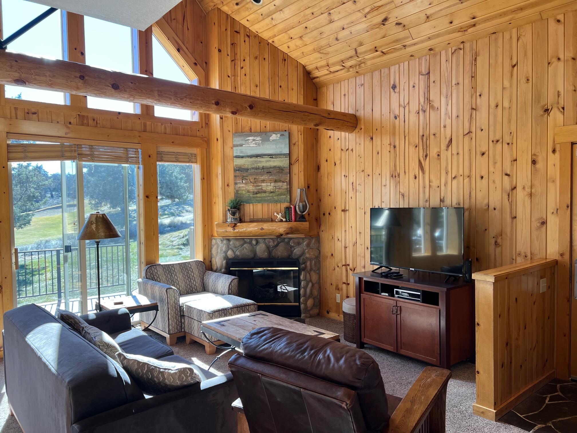 Eagle Crest - Residential