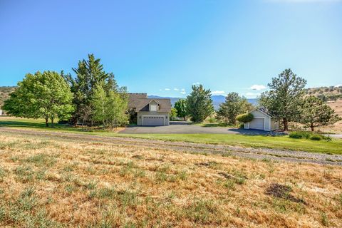 Tiny photo for 2101 Dead Indian Memorial Road, Ashland, OR 97520 (MLS # 220213217)