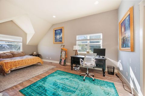 Tiny photo for 2101 Dead Indian Memorial Road, Ashland, OR 97520 (MLS # 220213217)