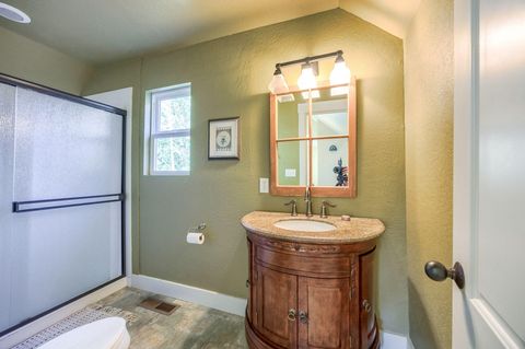 Tiny photo for 2101 Dead Indian Memorial Road, Ashland, OR 97520 (MLS # 220213217)