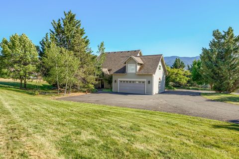 Tiny photo for 2101 Dead Indian Memorial Road, Ashland, OR 97520 (MLS # 220213217)
