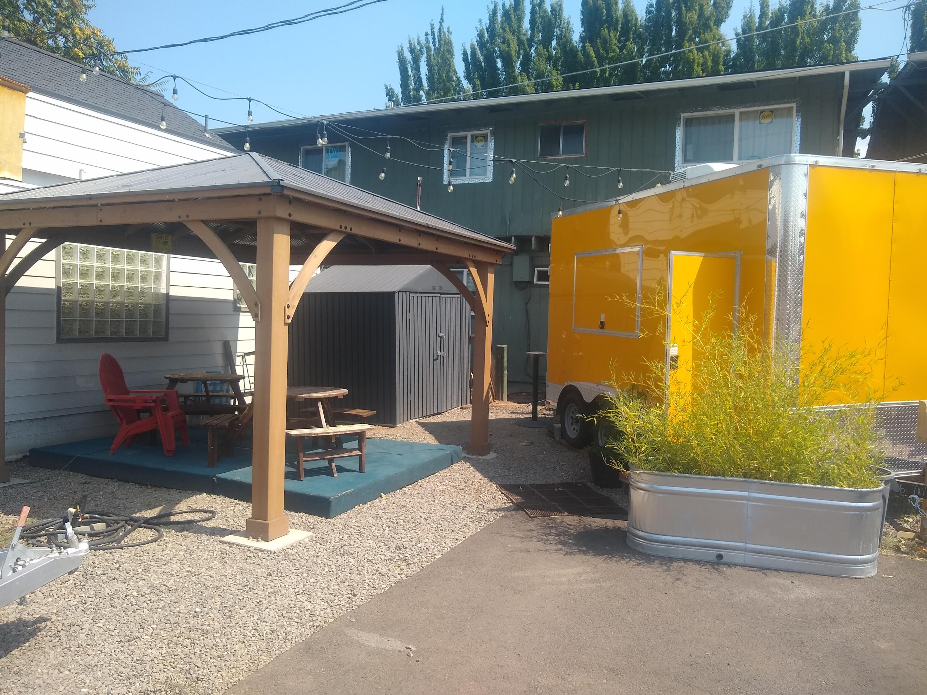 Kendall Addition - Commercial Sale