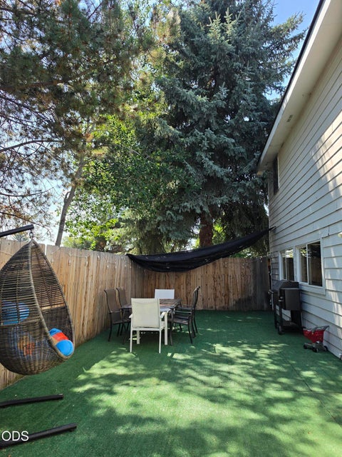 Tiny photo for 7116 Verda Vista Place, Klamath Falls, OR 97603 (MLS # 220226724)