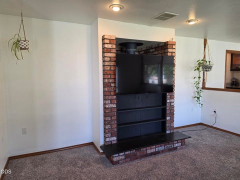 Tiny photo for 7116 Verda Vista Place, Klamath Falls, OR 97603 (MLS # 220226724)