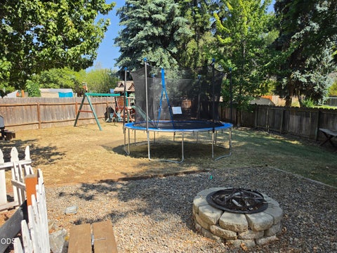 Tiny photo for 7116 Verda Vista Place, Klamath Falls, OR 97603 (MLS # 220226724)