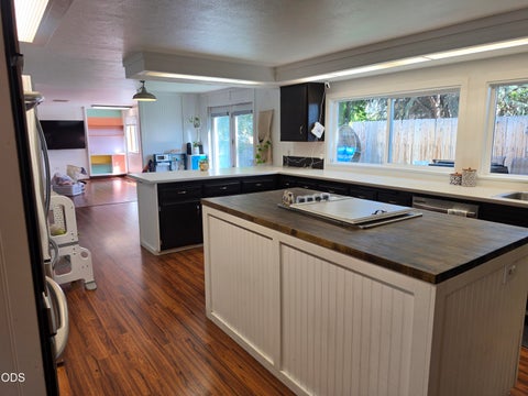 Tiny photo for 7116 Verda Vista Place, Klamath Falls, OR 97603 (MLS # 220226724)