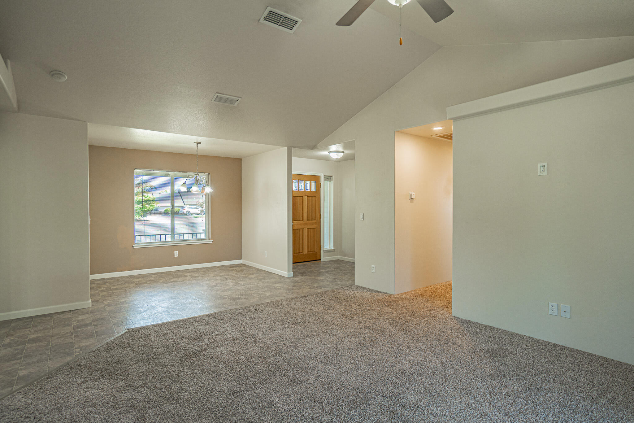 Lynne Anne Estate - Residential