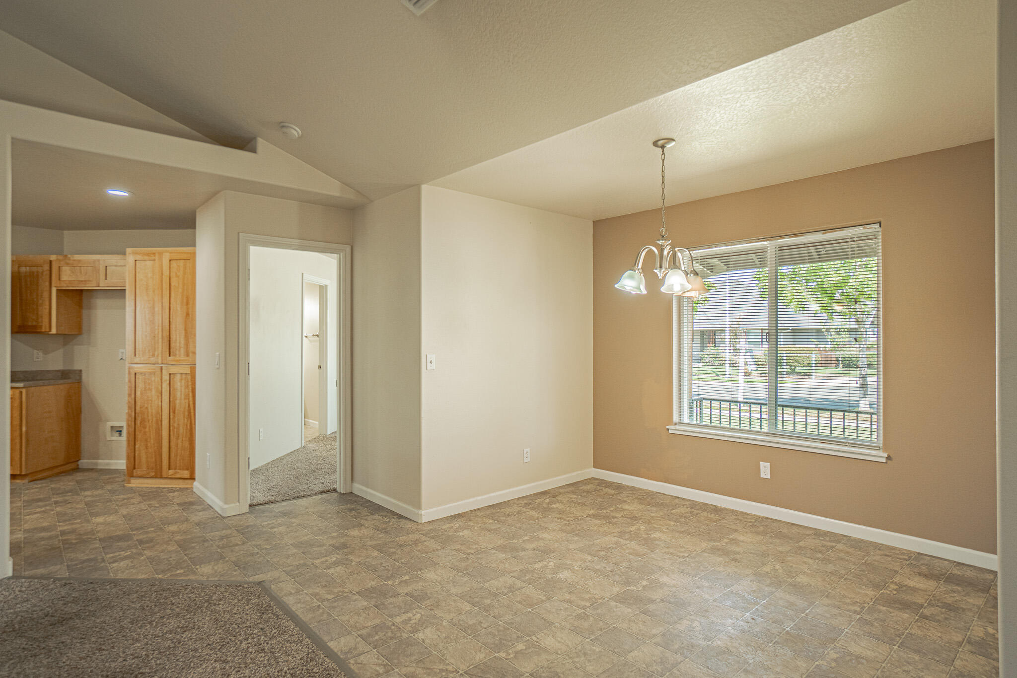 Lynne Anne Estate - Residential