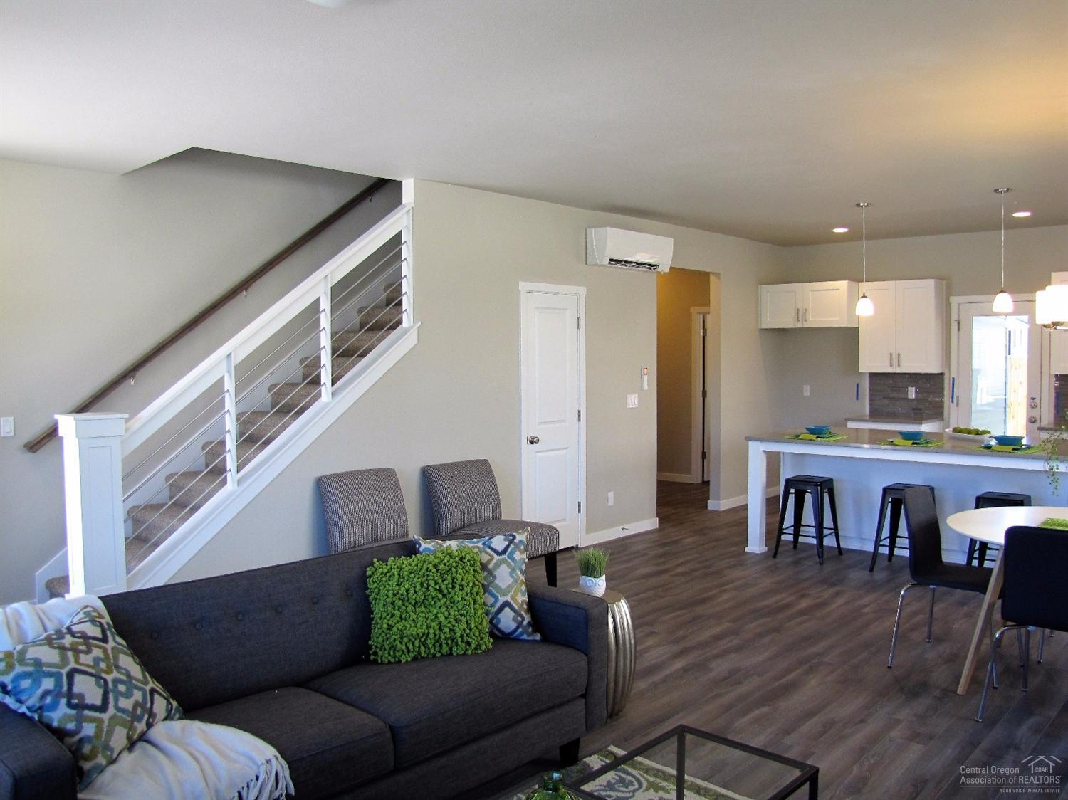 Reed Pointe - Residential