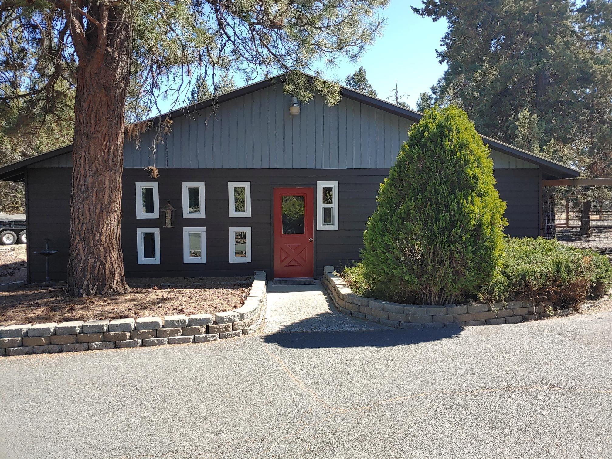 CLAB - Commercial Sale