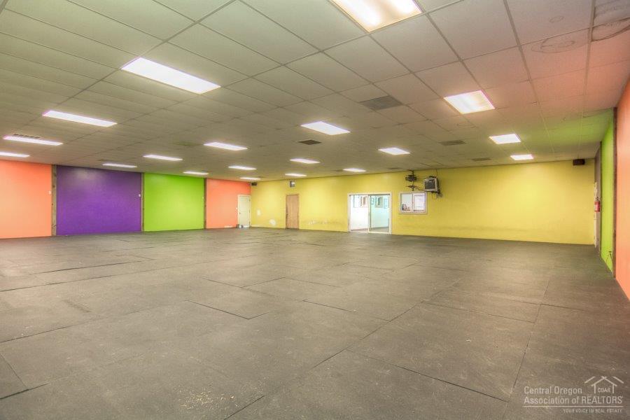 CLAB - Commercial Sale