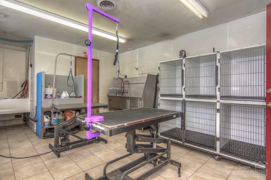 CLAB - Commercial Sale