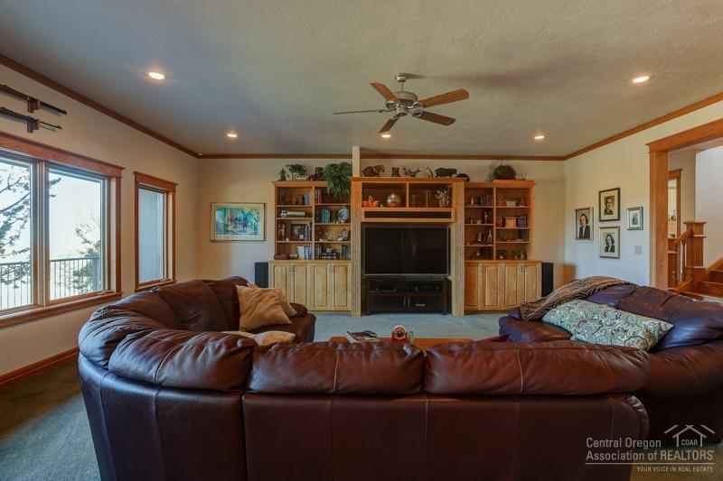 Mtn View Estate - Residential