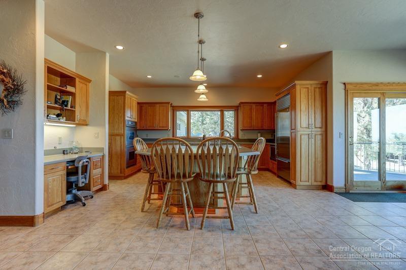 Mtn View Estate - Residential