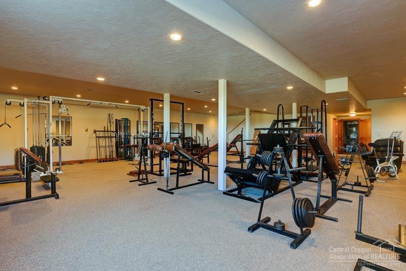 Mtn View Estate - Residential