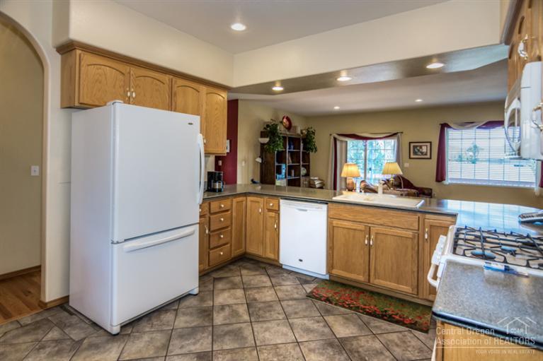 The Summit - Residential