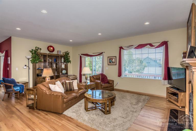 The Summit - Residential