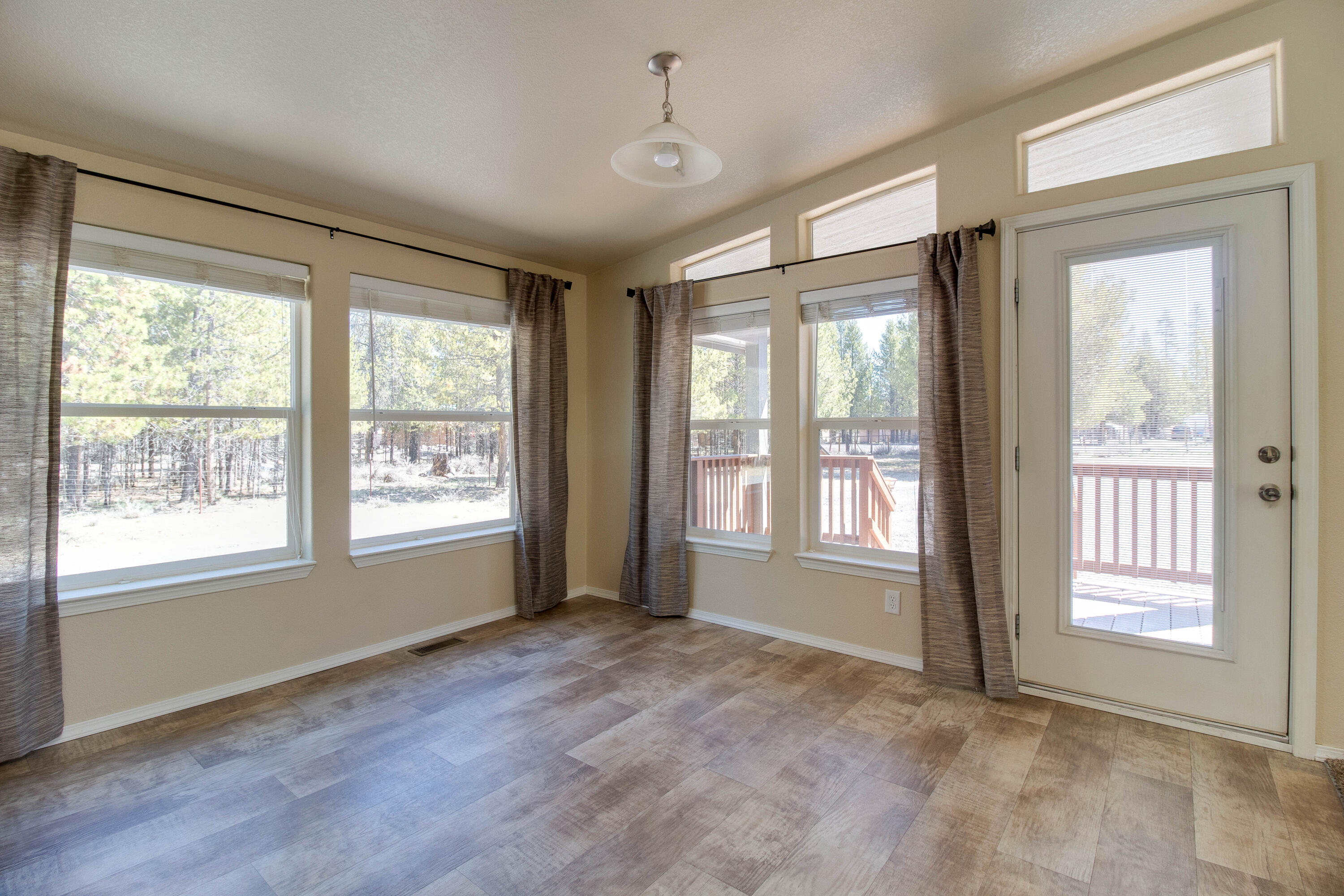 Sun Forest Estates - Residential