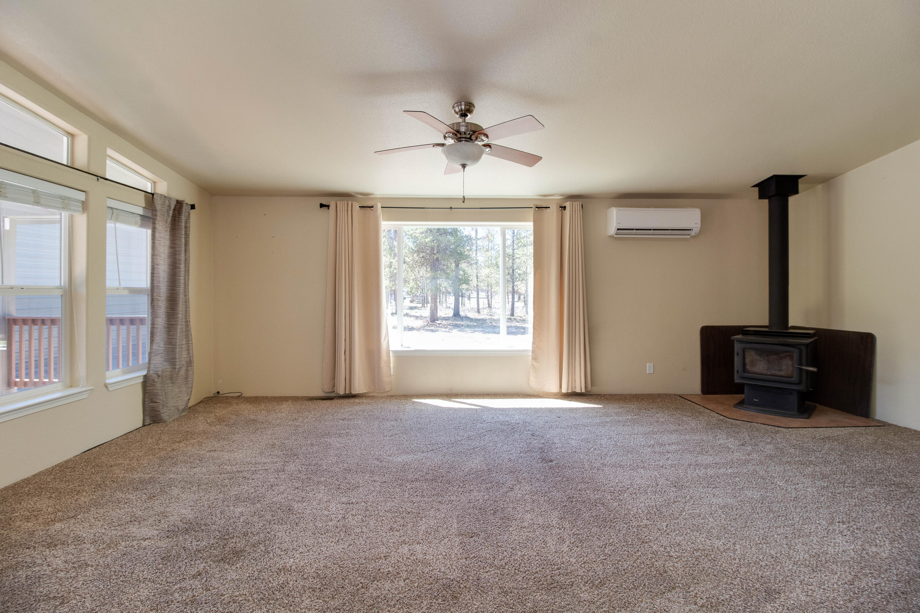 Sun Forest Estates - Residential