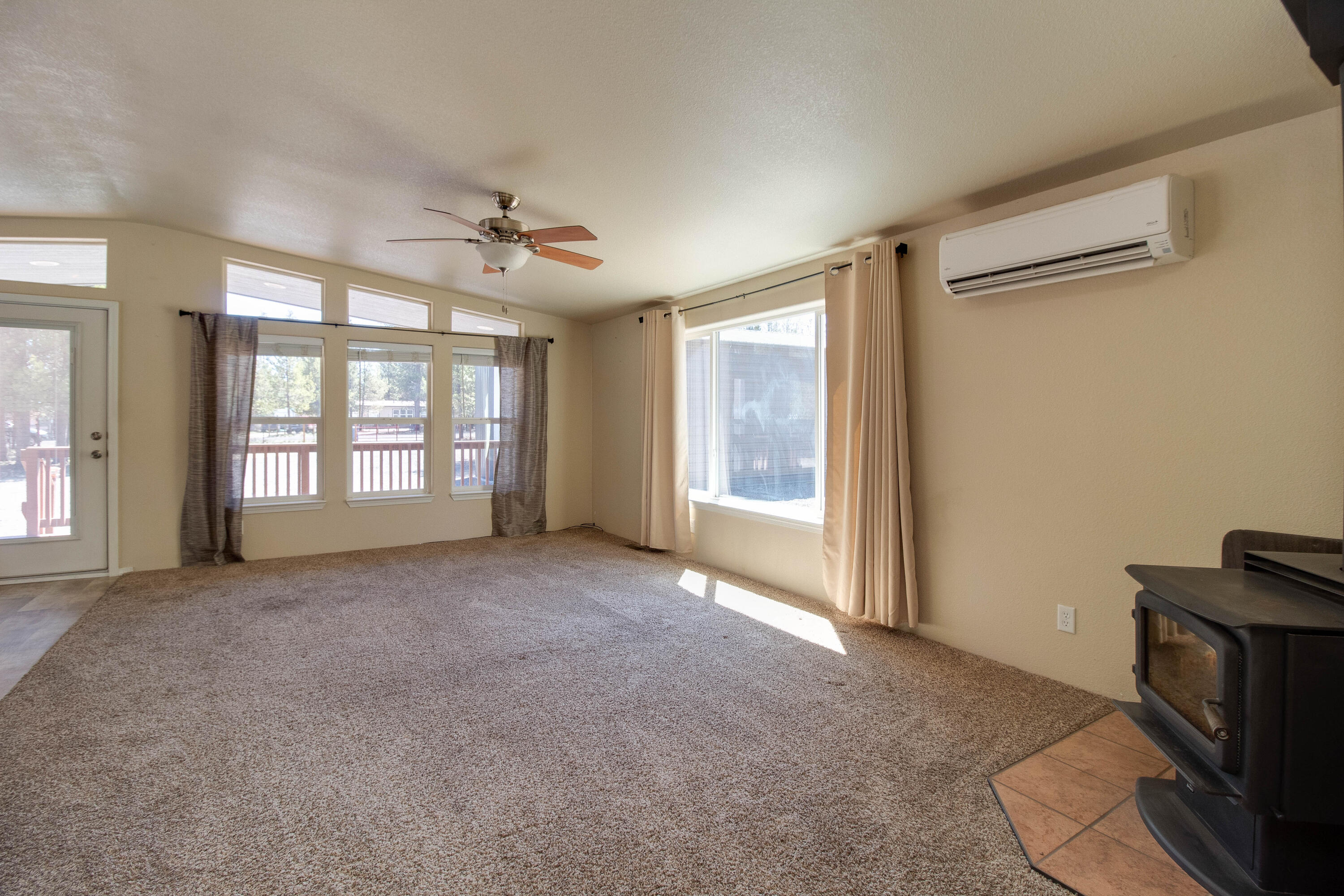 Sun Forest Estates - Residential