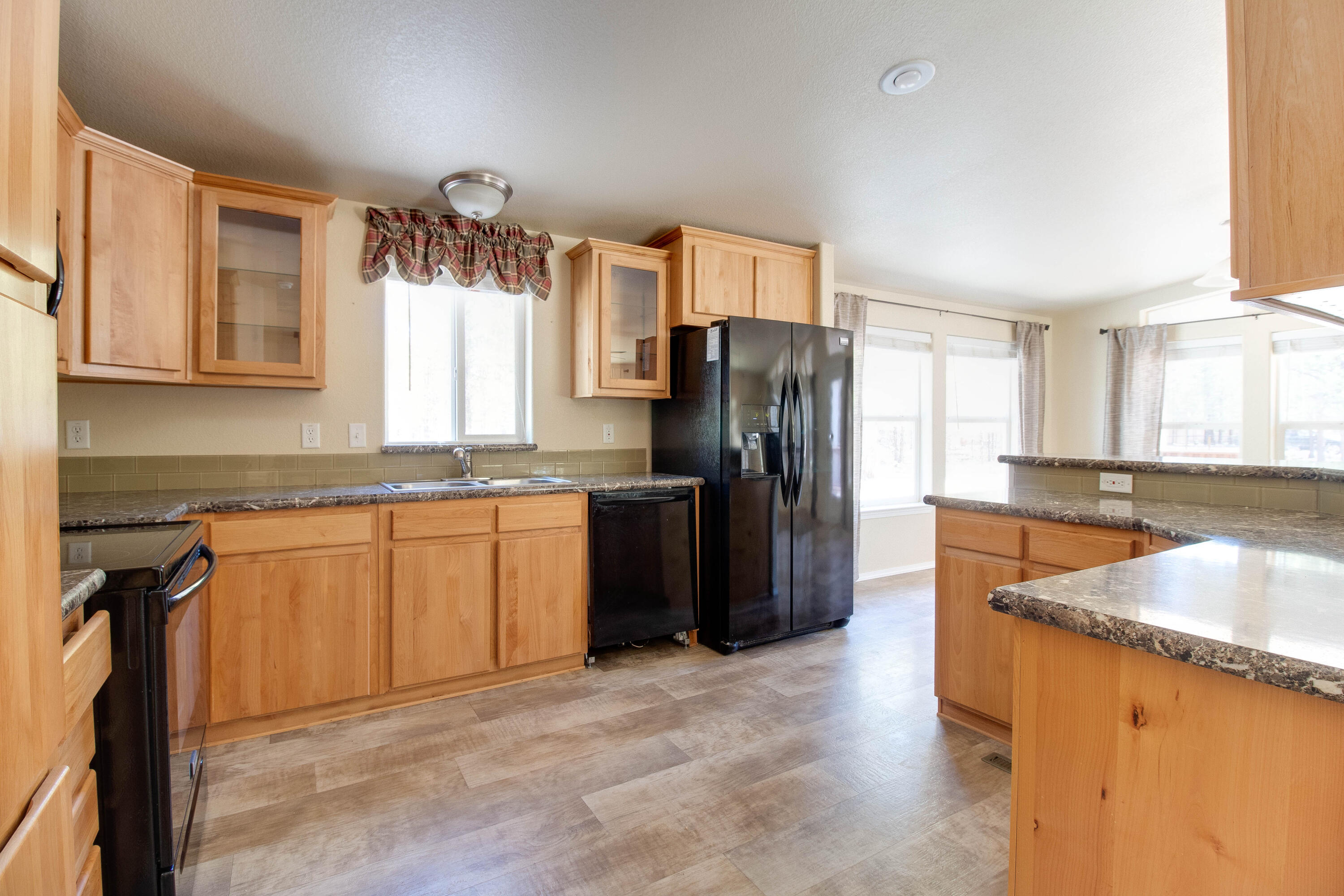 Sun Forest Estates - Residential