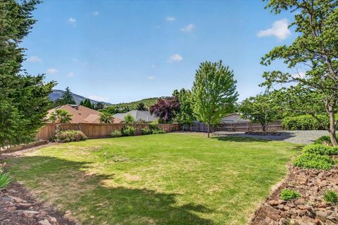 Tiny photo for 1568 Angelcrest Drive, Medford, OR 97504 (MLS # 220221322)