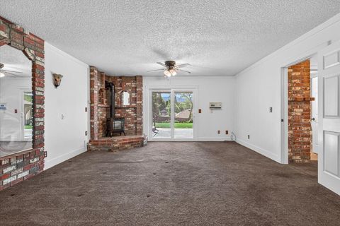 Tiny photo for 1568 Angelcrest Drive, Medford, OR 97504 (MLS # 220221322)