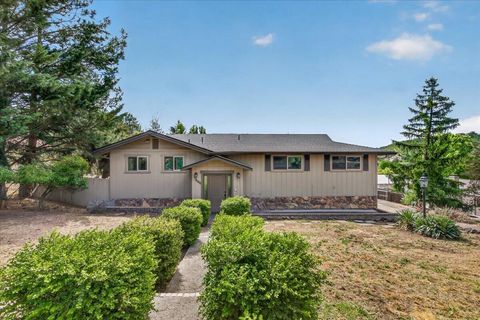 Tiny photo for 1568 Angelcrest Drive, Medford, OR 97504 (MLS # 220221322)