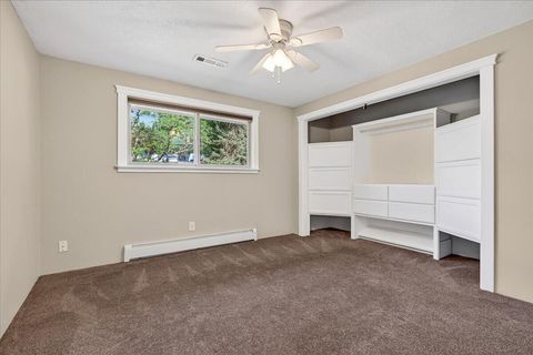 Tiny photo for 1568 Angelcrest Drive, Medford, OR 97504 (MLS # 220221322)