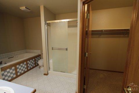 Deer Pointe Village - Residential