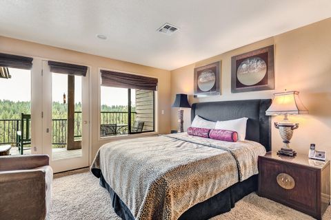 Tiny photo for 19717 Mount Bachelor Drive #UNIT 617, Bend, OR 97702 (MLS # 220213809)