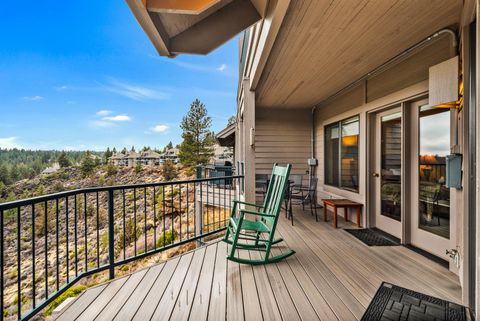 Tiny photo for 19717 Mount Bachelor Drive #UNIT 617, Bend, OR 97702 (MLS # 220213809)