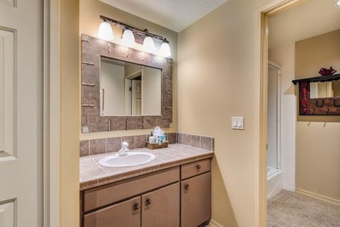 Tiny photo for 19717 Mount Bachelor Drive #UNIT 617, Bend, OR 97702 (MLS # 220213809)