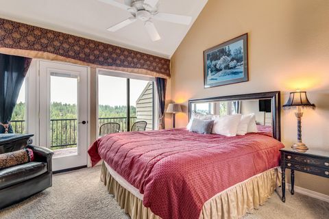 Tiny photo for 19717 Mount Bachelor Drive #UNIT 617, Bend, OR 97702 (MLS # 220213809)