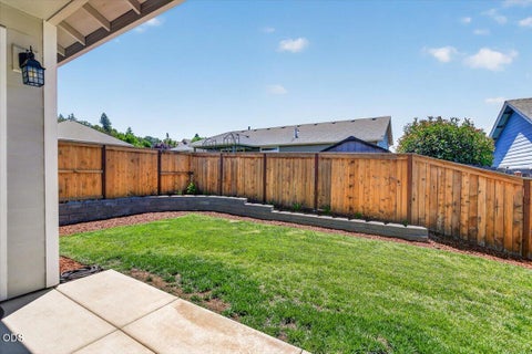 Tiny photo for 106 Valemont Drive, Eagle Point, OR 97524 (MLS # 220223244)