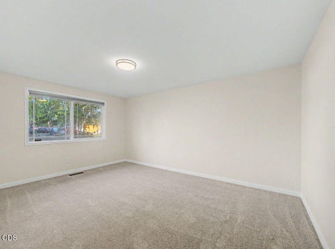 Tiny photo for 3826 La Marada Way, Klamath Falls, OR 97603 (MLS # 220227273)