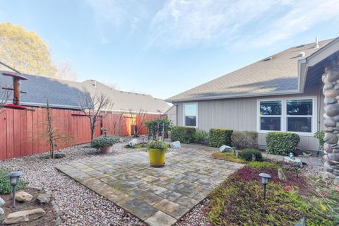 Tiny photo for 1116 Cashmere Drive, Grants Pass, OR 97527 (MLS # 220215016)
