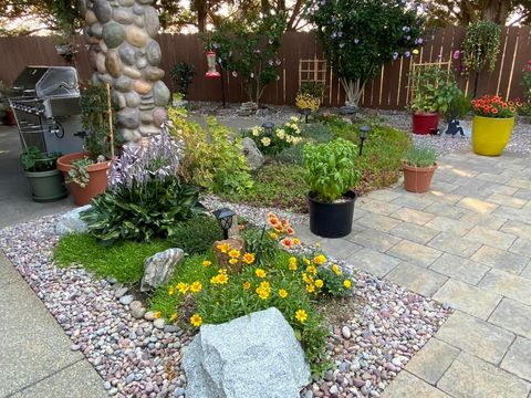 Tiny photo for 1116 Cashmere Drive, Grants Pass, OR 97527 (MLS # 220215016)