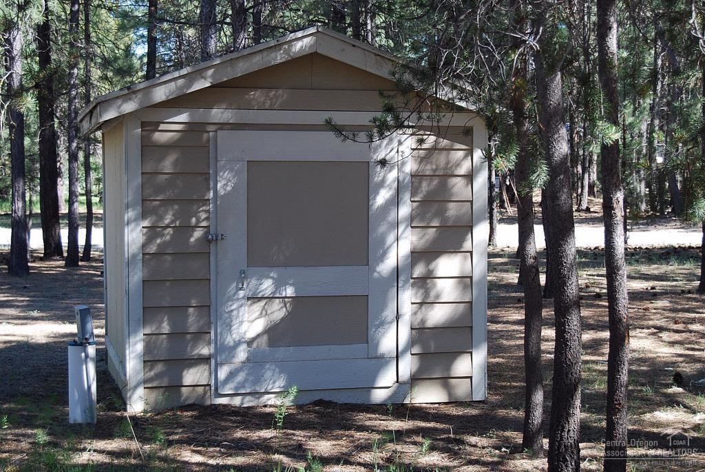 Ponderosa Pines East - Residential