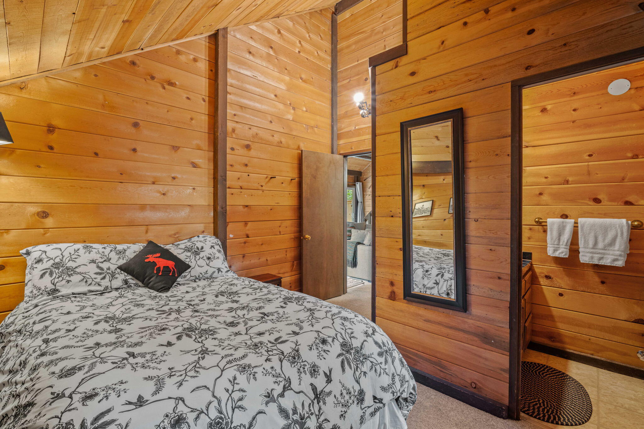 Cluster Court - Residential