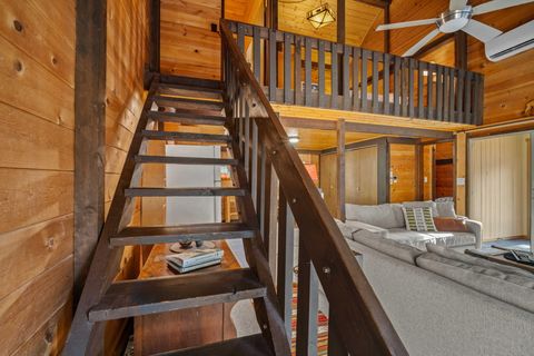 Tiny photo for 17611 Cluster Cabin Lane #36, Sunriver, OR 97707 (MLS # 220212867)