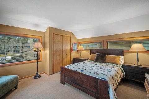 Tiny photo for 17675 Bittern Lane #19, Sunriver, OR 97707 (MLS # 220214069)