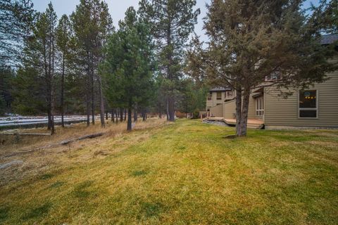 Tiny photo for 17675 Bittern Lane #19, Sunriver, OR 97707 (MLS # 220214069)