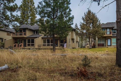 Tiny photo for 17675 Bittern Lane #19, Sunriver, OR 97707 (MLS # 220214069)