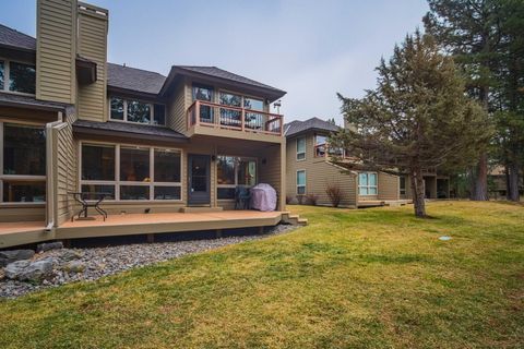 Tiny photo for 17675 Bittern Lane #19, Sunriver, OR 97707 (MLS # 220214069)