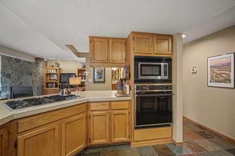 Tiny photo for 17675 Bittern Lane #19, Sunriver, OR 97707 (MLS # 220214069)