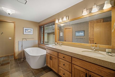 Tiny photo for 17675 Bittern Lane #19, Sunriver, OR 97707 (MLS # 220214069)