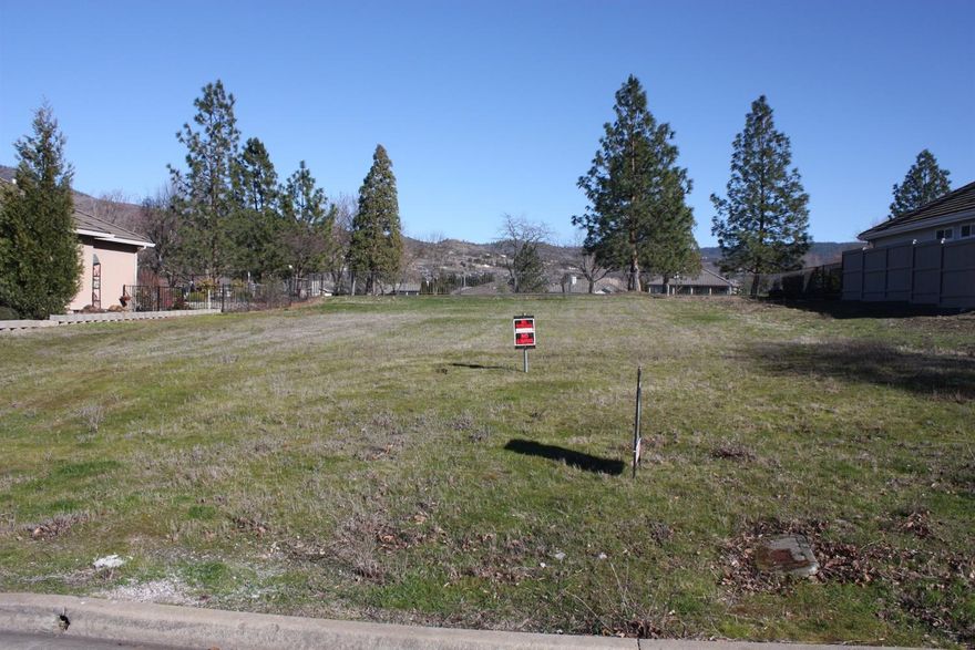 On the Course!! Number 6 of RVCC. Area of nice homes. Bring your own builder. Nice location on the fairway.